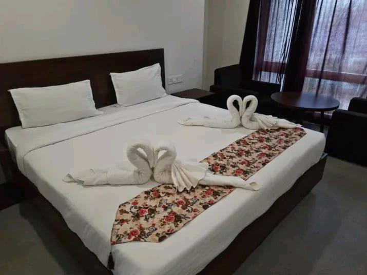Hotel East International Tinsukia Eksteriør bilde